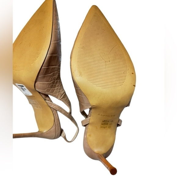 Express Croc Embossed Cutout Slingback Pumps - Picture 6 of 10
